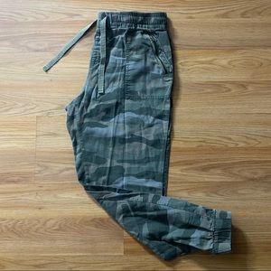 Camouflaged Joggers